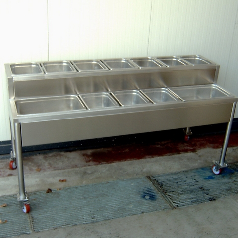 Banco con vaschette per olive in acciaio inox